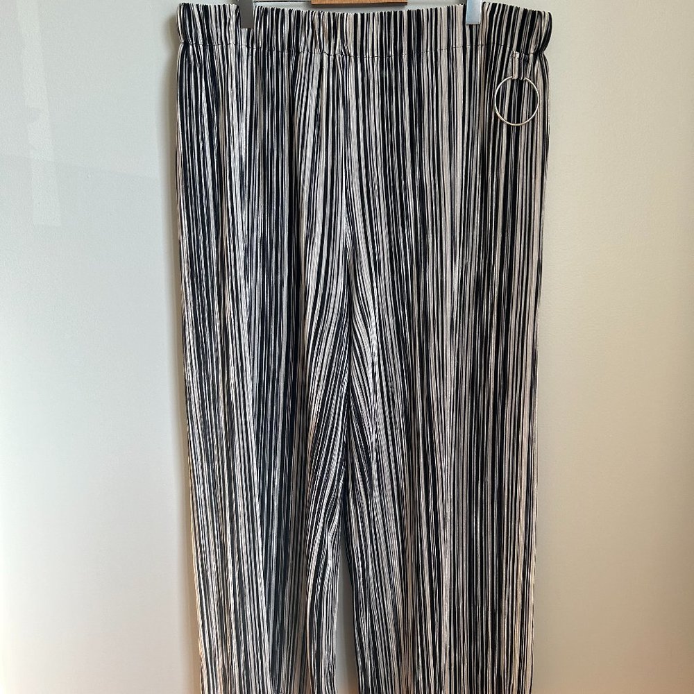Leo and Ugo gaucho wide leg pant